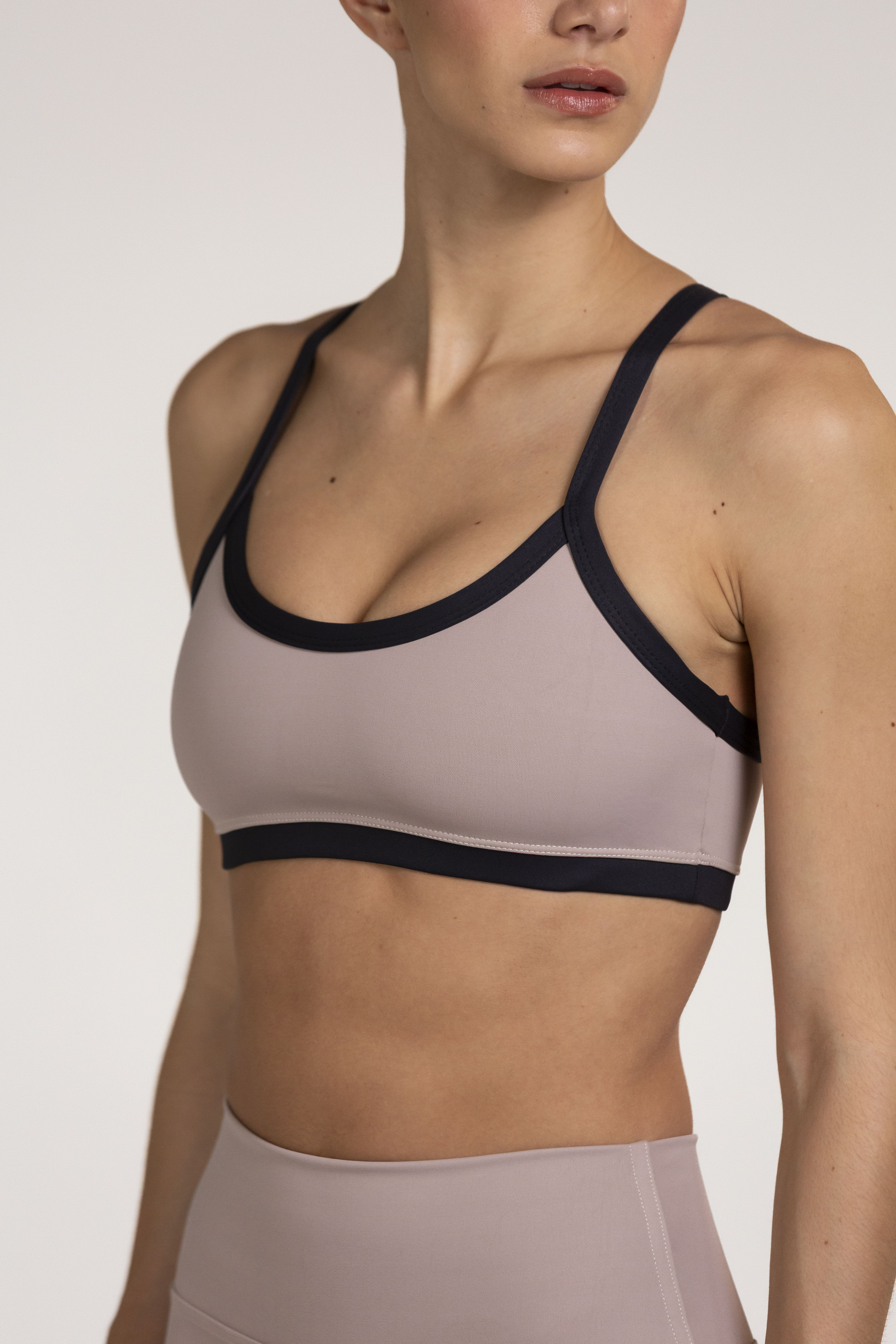 Contour Sports Bra - Stone